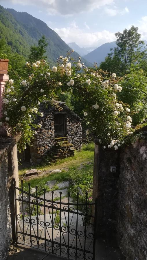 Shanty Calasca-Castiglione Zewnętrze zdjęcie
